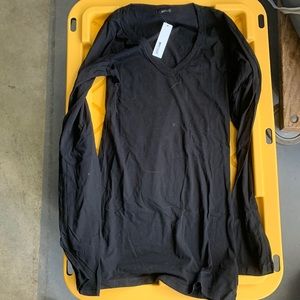 NWT! La made long sleeve V neck shirt